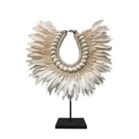 feathers-and-seashells-papuan-necklace